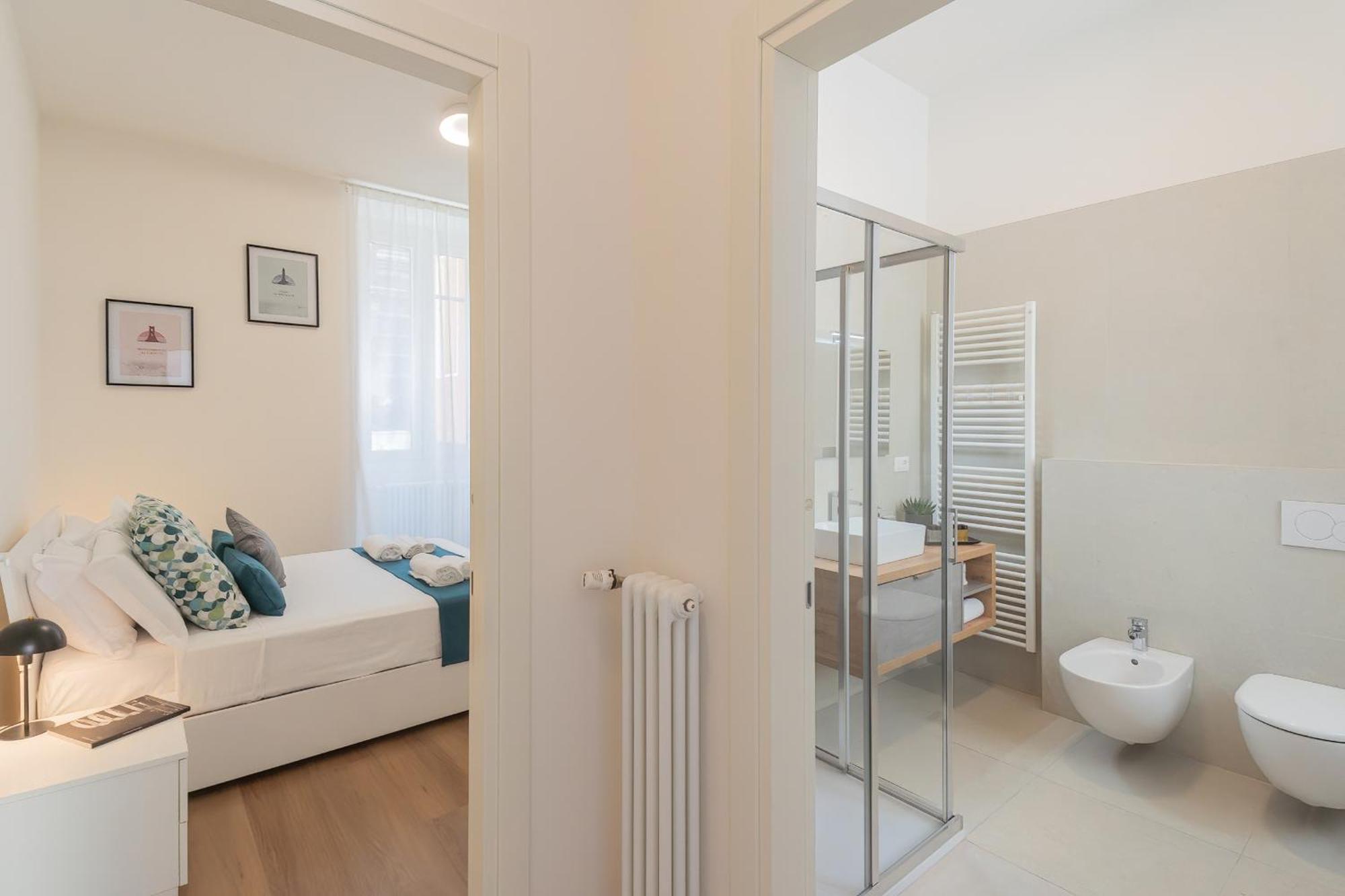 Manaraquattro - Apartament In Como Near The Center With Free Parking - Lake Como Buitenkant foto