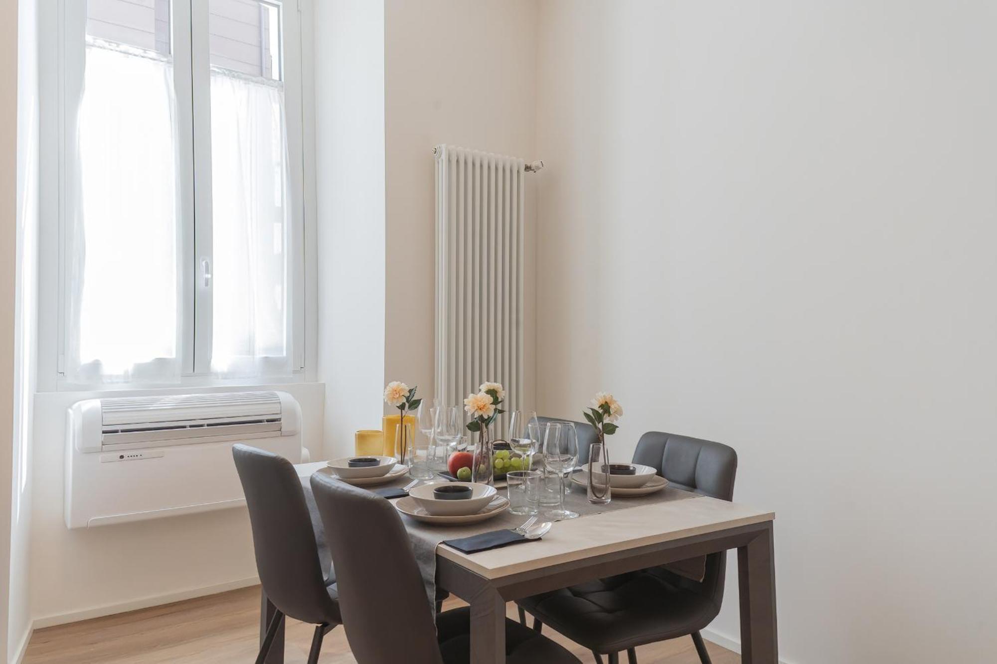 Manaraquattro - Apartament In Como Near The Center With Free Parking - Lake Como Buitenkant foto
