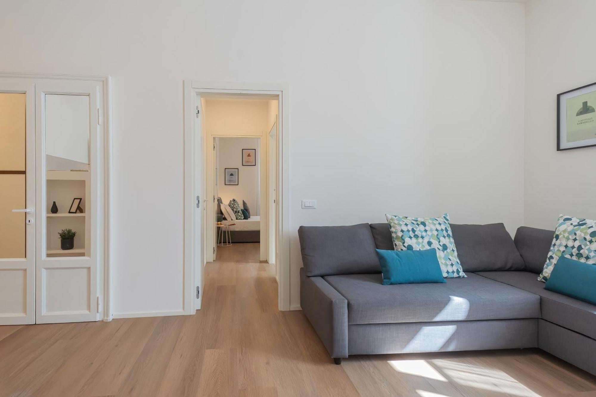 Manaraquattro - Apartament In Como Near The Center With Free Parking - Lake Como Buitenkant foto